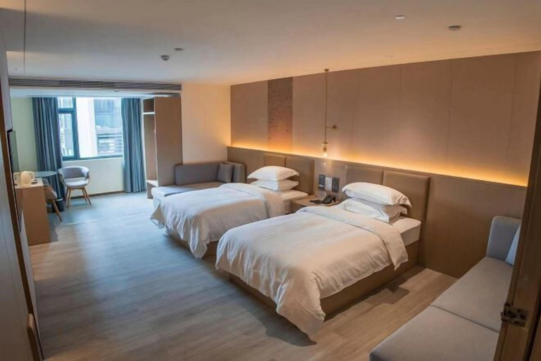 Bedroom 3, Zhongmao Yishang Hotel, Jieyang