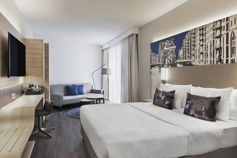 Bedroom 3, Courtyard by Marriott Hamburg City, Hamburg