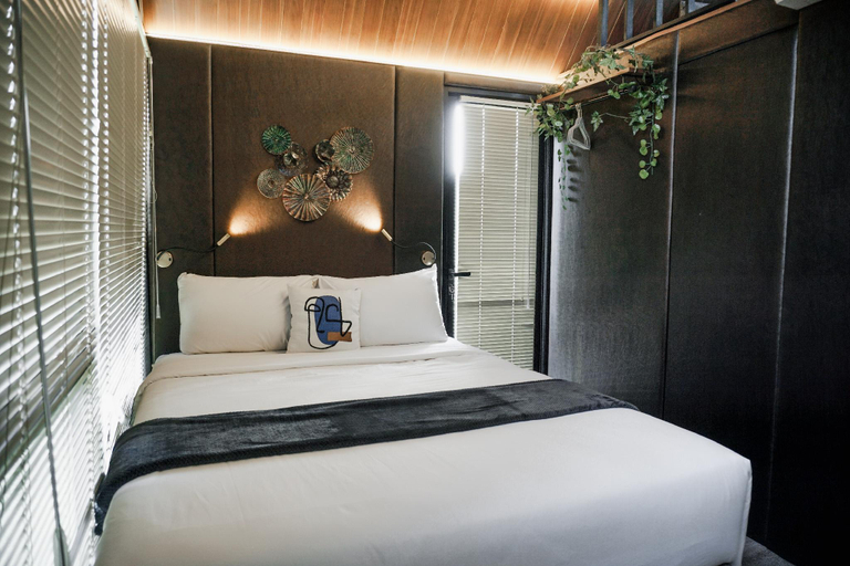 Bedroom 17