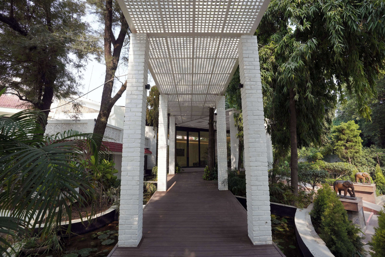 Exterior & Views 2, Resort Country Club, WorldHotels Distinctive, Gurgaon