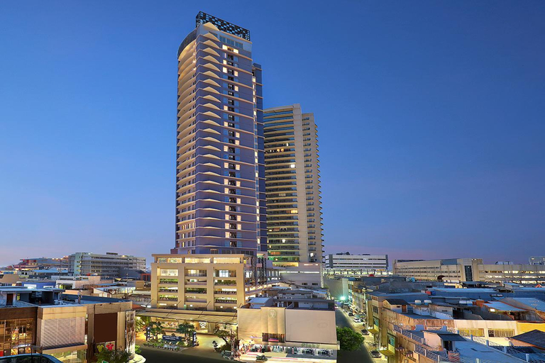 Exterior 19