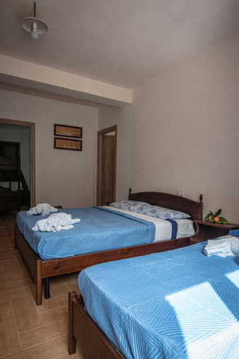 Others 3, Villa Diana, Messina