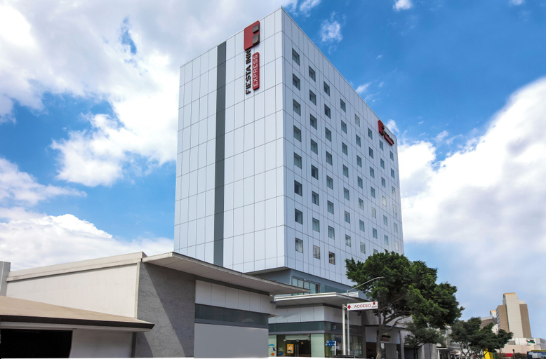 Exterior & Views 2, Fiesta Inn Express Monterrey Centro, Monterrey