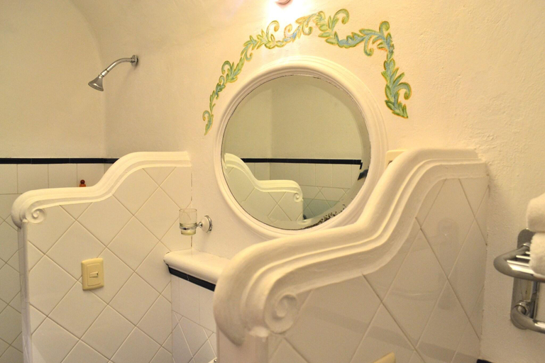 Bathroom 4, Meson del Alferez Coatepec, Xico