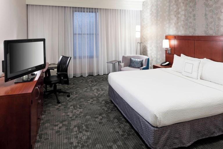 Bedroom 3, Courtyard by Marriott Franklin Cool Springs, Williamson