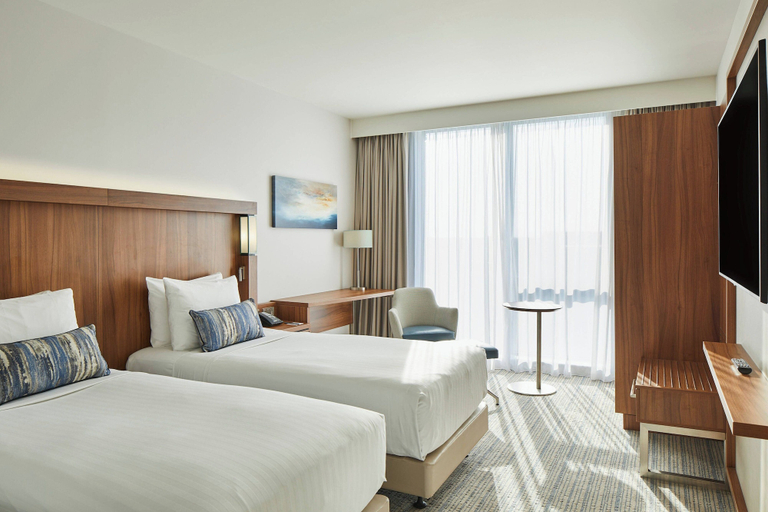 Bedroom 3, Courtyard by Marriott London Heathrow Airport, London