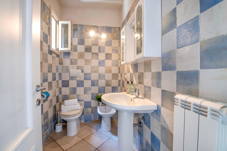 Bathroom 3, Casa Vacanze Vignarca - Localita Perelli, Livorno