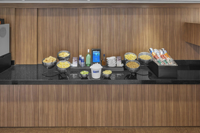 Food & Drinks 5, City Express by Marriott Torreón, Torreón