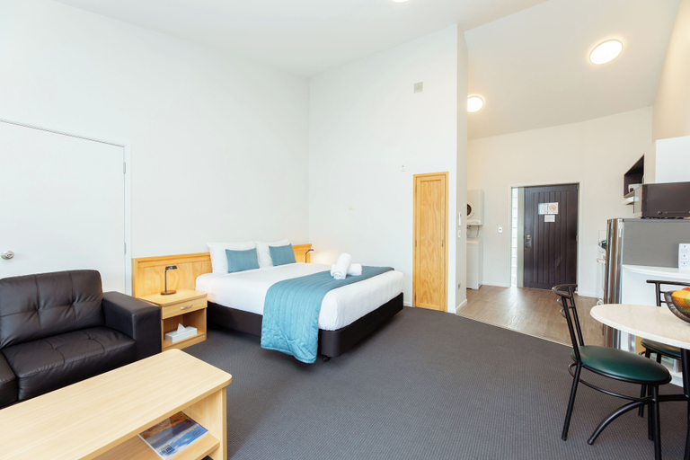 Bedroom 2, Clearbrook Motels Wanaka, Queenstown-Lakes