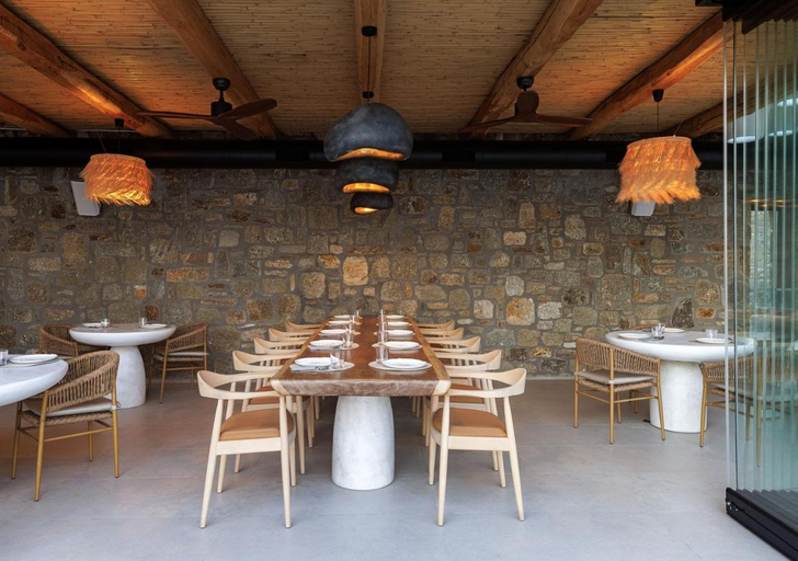 Food & Drinks 5, WhiteArt Suites, South Aegean