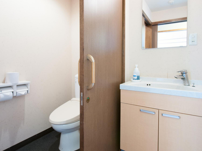 Bathroom 3, YACHI ONSEN, Towada