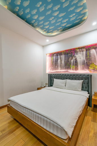 Bedroom 14