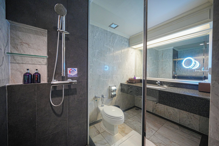 Bathroom 5, Centara Udon, Muang Udon Thani