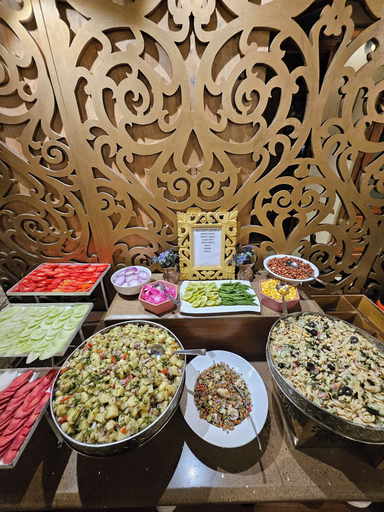 Food & Drinks 5, Hotel Mongas, Chamba