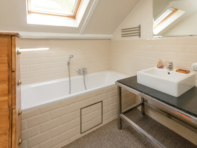 Bathroom 3, Beautiful holiday home in Redu with whirlpool, Luxembourg