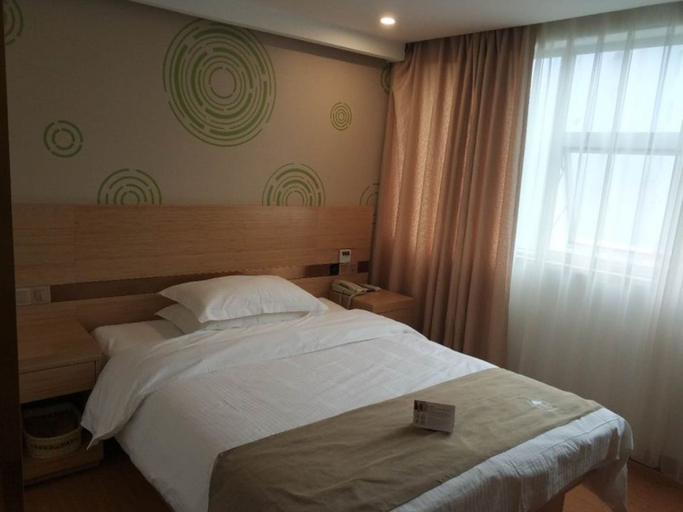 Bedroom 5, GreenTree Inn (Chongqing Fuling Xinghua Middle Road), Chongqing