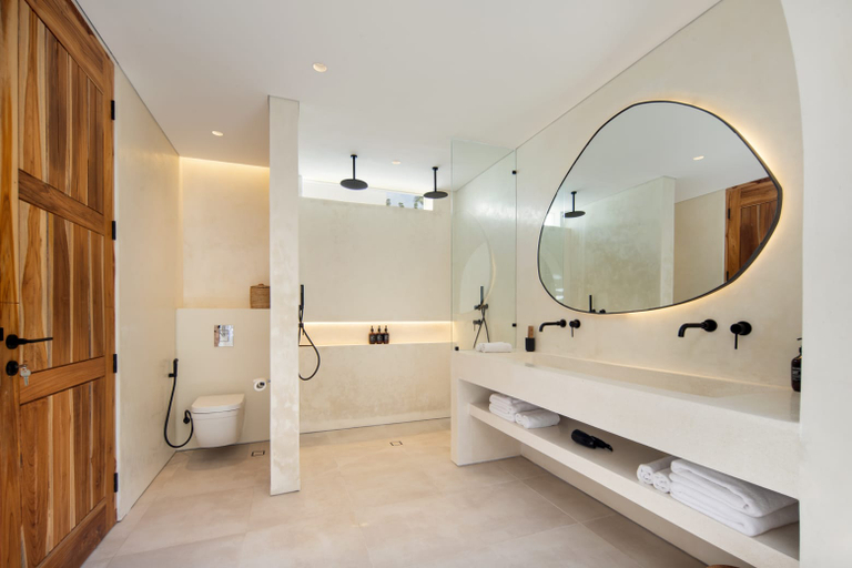 Bathroom 6