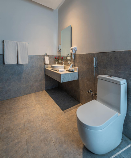 Bathroom 3, Hadab Al Sahafa Hotel, Riyadh