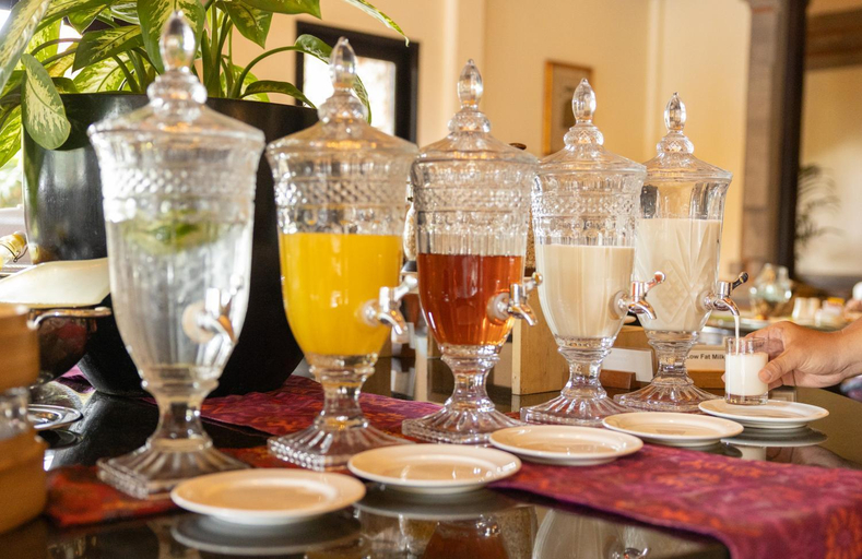 Food & Drinks 4