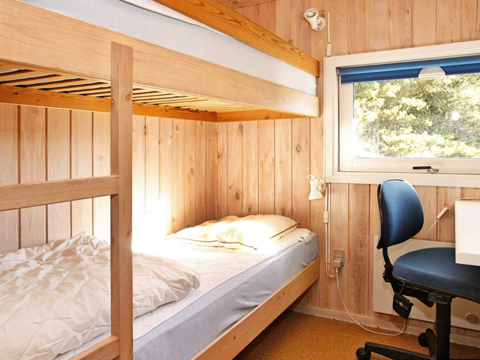 Bedroom 2, 6 Person Holiday Home in Blokhus-by Traum, Jammerbugt