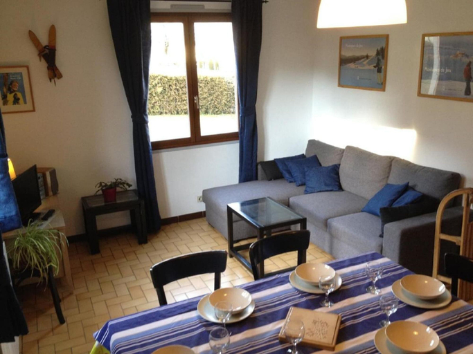 Living room, Gite de la Marandine in Metabief With Garden, Doubs