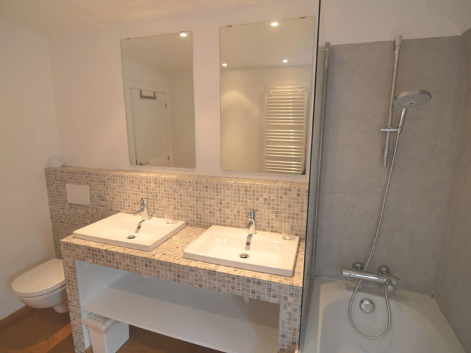 Bathroom, Forestview Family Home, Namur