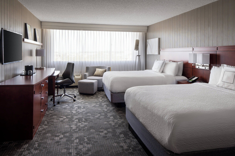 Bedroom 3, Courtyard by Marriott Richmond/Berkeley, Contra Costa