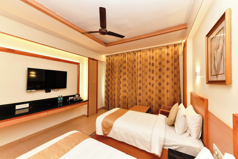 Bedroom 4, Hotel Roopa, Mysore