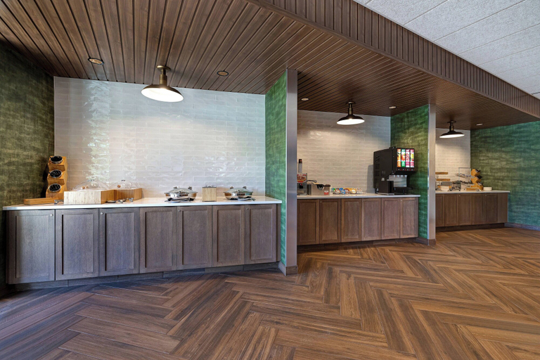 Food & Drinks 5, Fairfield Inn & Suites by Marriott St. Paul Eagan, Dakota