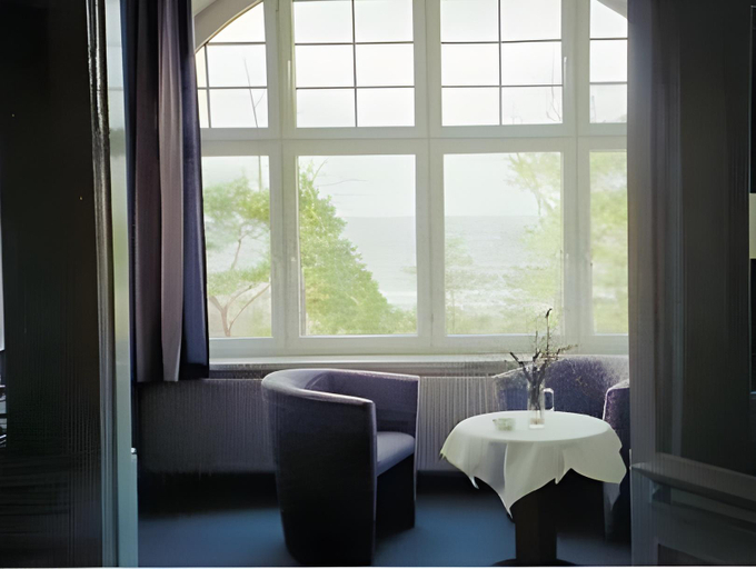 Others 4, Strandhotel garni Kormoran, Vorpommern-Greifswald