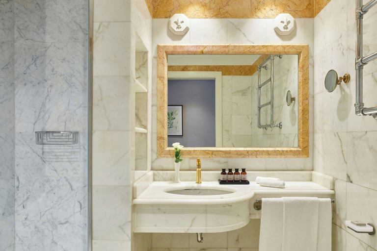 Bathroom 5, グロッタ ジュスティ サーマル スパ リゾート トスカニー オートグラフ コレクション, Pistoia
