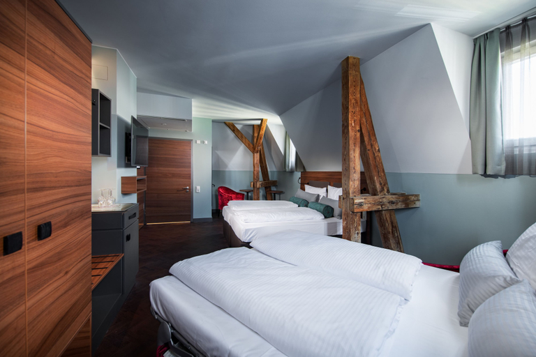 Bedroom 4, Maison Schiller, München