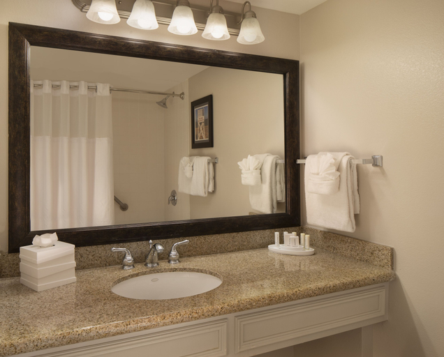 Bathroom 4, Courtyard by Marriott Key Largo, Monroe