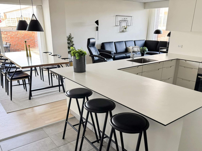 Others 5, 5 Star Holiday Home in Ringkobing, Ringkøbing-Skjern