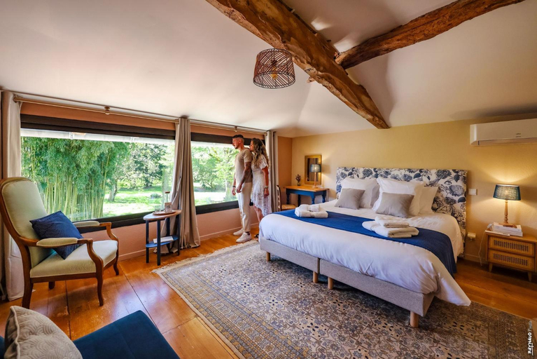Bedroom 2, Moulin de Trusse, Chambres d'hotes eco-responsable, Tarn