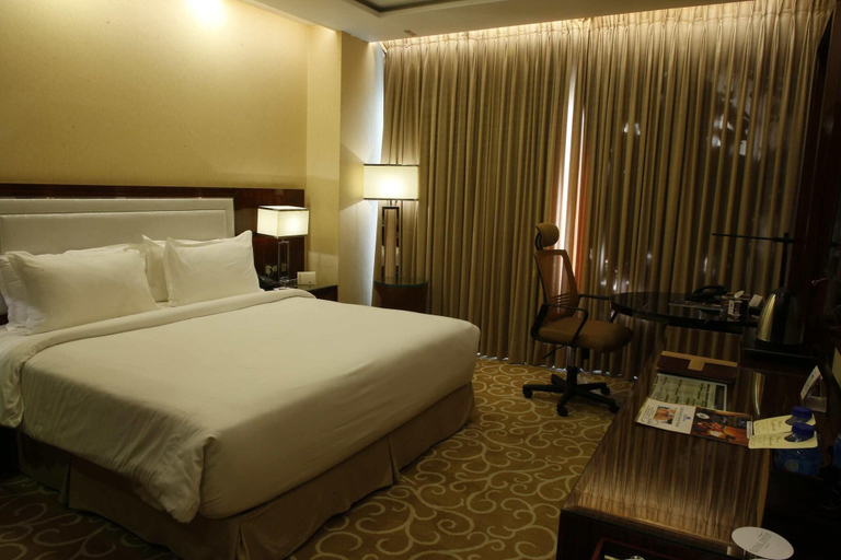 Bedroom 3, Royal Swiss Lahore, Lahore