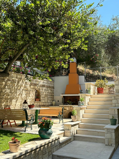 Others 2, Villa Sofia, Epirus