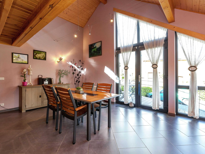 Food & Drinks 5, La Roche Cozy Forest Escape, Luxembourg
