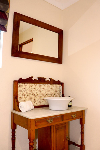 Bedroom 3, Country Lane Farm lodge, Chris Hani