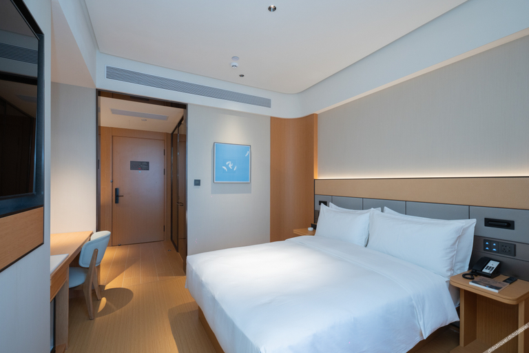 Bedroom 3, JI Hotel (Shaoguan Station), Shaoguan