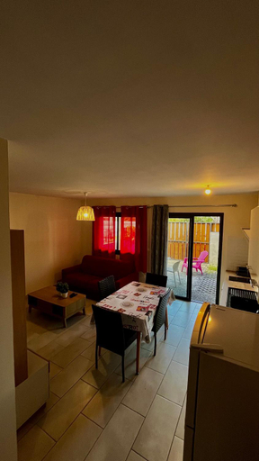 Others 5, Tropical Suites, Saint-Pierre