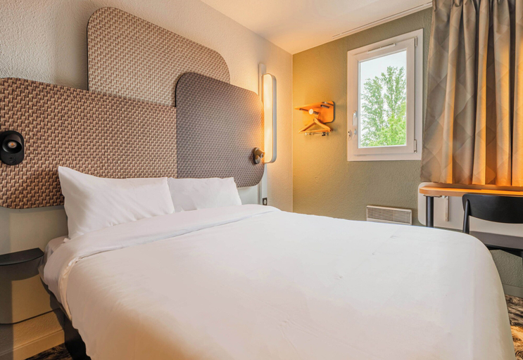 Bedroom 3, B&B HOTEL Strasbourg Nord Schiltigheim, Bas-Rhin