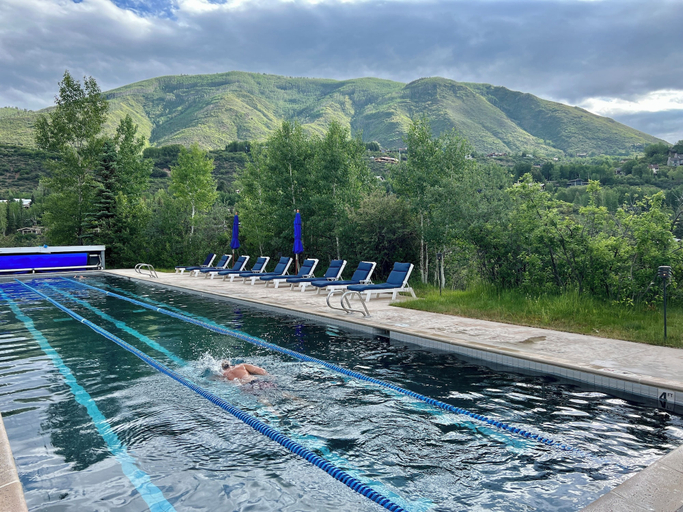 Sport & Beauty 2, Aspen Meadows Resort, Pitkin