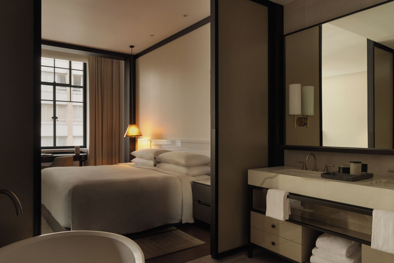 Bedroom 18