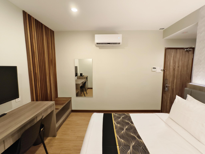 Bedroom 15