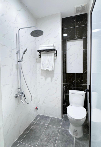 Bathroom 2, Hula Hotel, Cái Răng