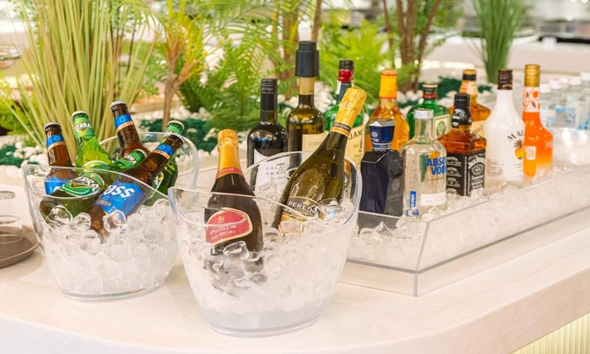 Food & Drinks 11