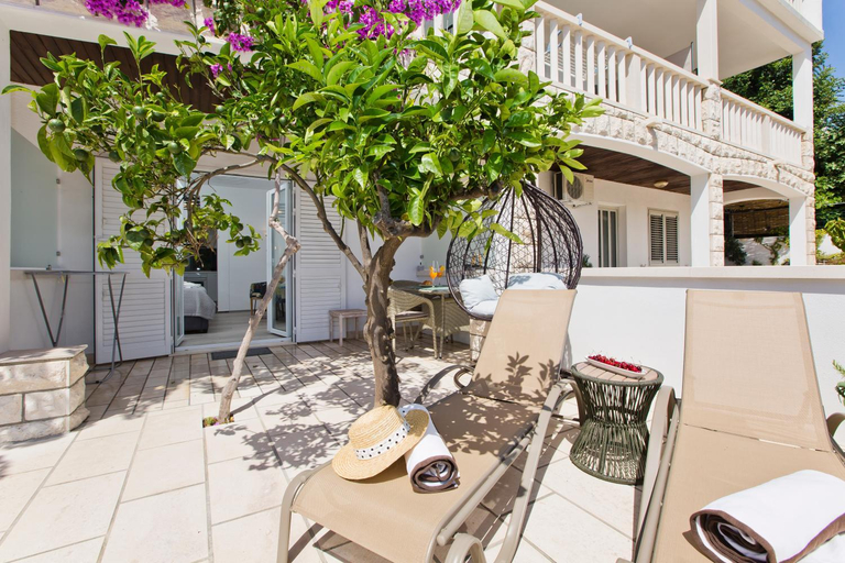 Others 4, Apartments Juric, Hvar