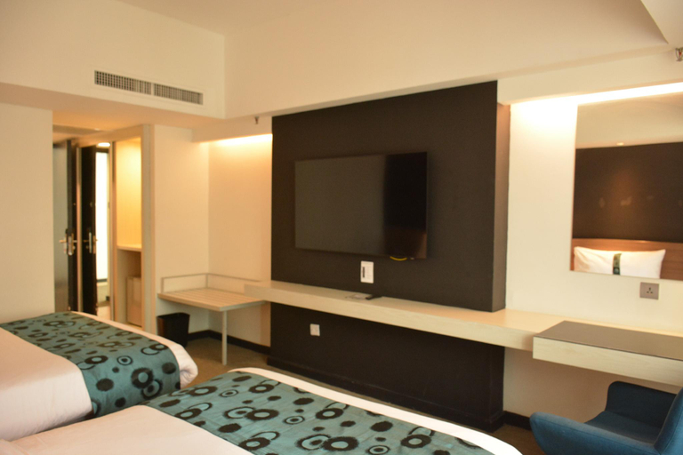 Bedroom 8