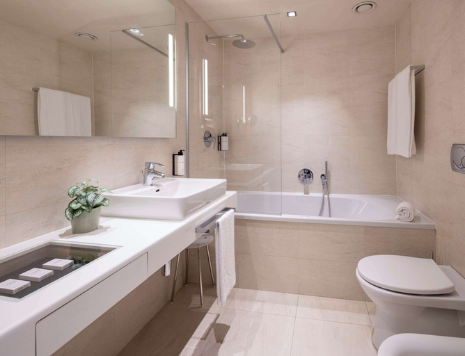 Bathroom 4, Best Western Plus Tower Hotel Bologna, Bologna